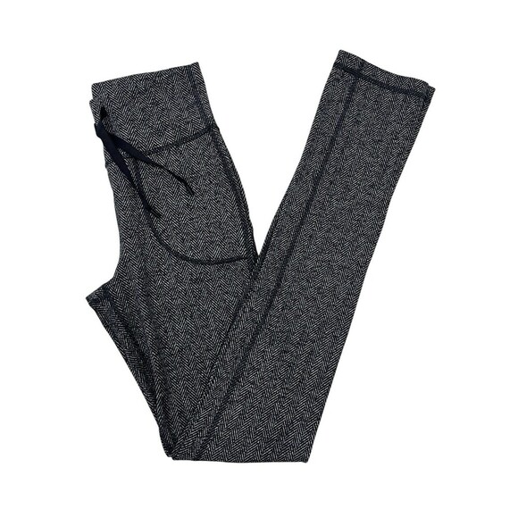 Lululemon herringbone High Waist Tie Gray Pattern Pockets Leggings Pants Size 6 - Picture 3 of 9